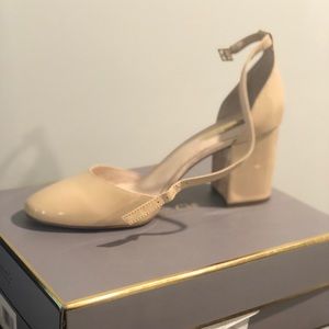 Brand new in box Louise Et Cie Mary Janes.